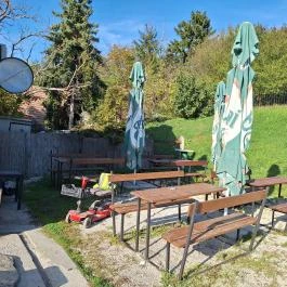 155. számú Vegyesbolt, Italbolt Balatoncsicsó - Külső kép