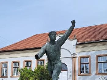 1919-es emlékmű Bélapátfalva