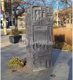 198. legjobb látnivaló: 1956 emlékoszlopa