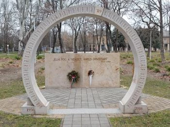 1956-os emlékmű Kiskunfélegyháza