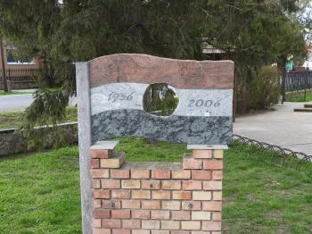 1956-os emlékmű Jászalsószentgyörgy