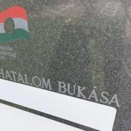 1956-os emlékmű, Bér - Egyéb