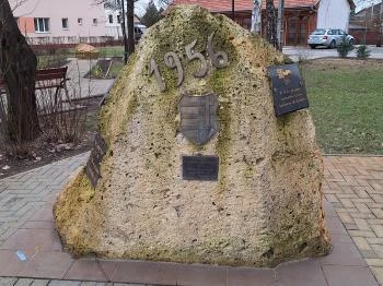 1956-os emlékmű Hajdúsámson