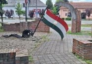 1956-os emlékmű Fegyvernek