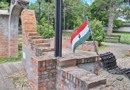 1956-os emlékmű Fegyvernek