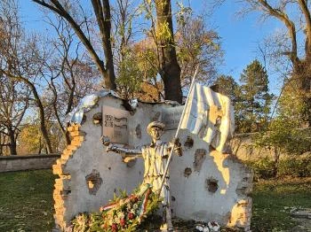 1956-os emlékmű Putnok