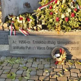 1956-os emlékmű, Putnok - Egyéb