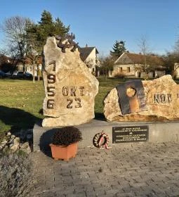 511. legjobb látnivaló: 1956-os emlékmű