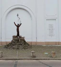 10. legjobb látnivaló: 1956-os emlékmű