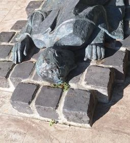 1956-os emlékmű - Bakáts tér