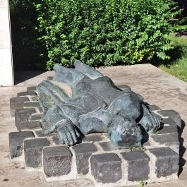 1956-os emlékmű - Bakáts tér, Budapest - Egyéb