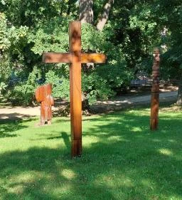 1956-os emlékművek