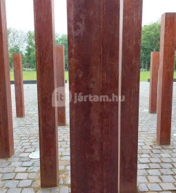 Az 1956-os magyar forradalom & szabadságharc központi emlékműve