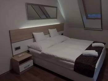 Vitis Kúria Panzió - a Badacsony kapuja Balatonrendes