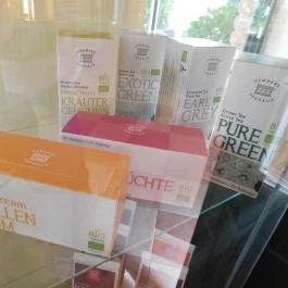 Ábrahám Teázó, Ábrahámhegy - Étel/ital