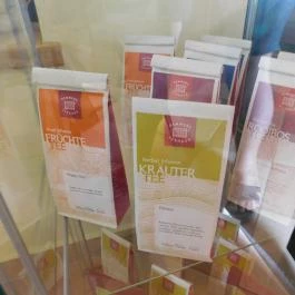 Ábrahám Teázó, Ábrahámhegy - Étel/ital