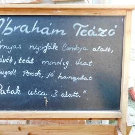 Ábrahám Teázó, Ábrahámhegy - Egyéb