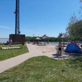 Ábrahámhegy Községi strand, Ábrahámhegy - Külső kép