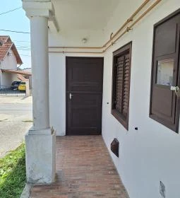 Ádám Jenő Emlékház