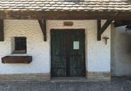 Adony pincesor Adony