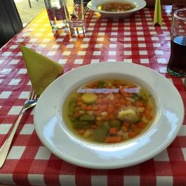 Akác étterem Kadarkút - Étel/ital