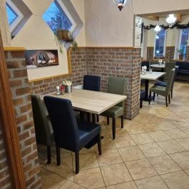 Akinho Pizzéria Szederkény - Belső