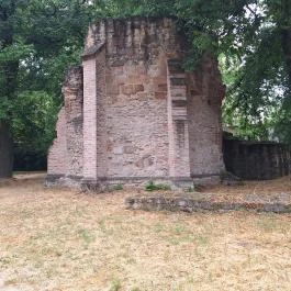 Alagi templomrom Dunakeszi - Külső kép