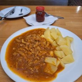 Alba Regia Vendéglő, Budapest - Étel/ital