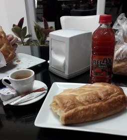 Albán Pékség & Cukrászda & Coffee