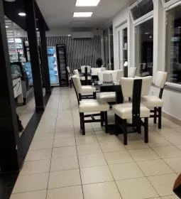 Albán Pékség & Cukrászda & Coffee