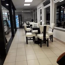 Albán Pékség & Cukrászda & Coffee Piliscsaba - Belső