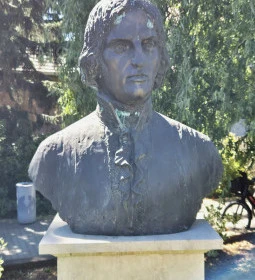 Albert Kázmér Ágoston mellszobra