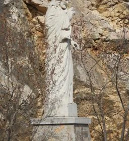 Áldást osztó Jézus