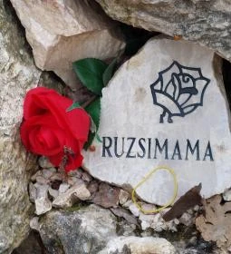 Áldást osztó Jézus