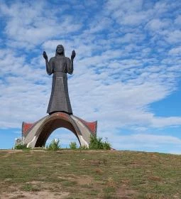 1. legjobb látnivaló: Áldó Jézus szobor