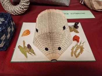 Állandó Kézműves Kiállítás Sárosd