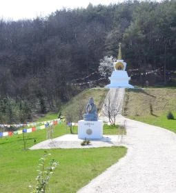 Álomvölgy Megvilágosodás Sztúpa