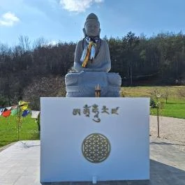 Álomvölgy Megvilágosodás Sztúpa Piliscsaba - Egyéb