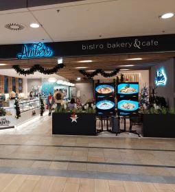 Amber's Bakery & Cafe - Árkád