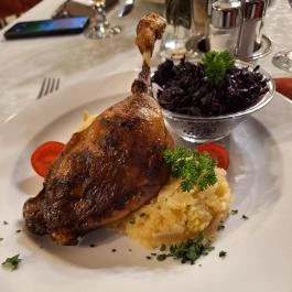 Ambrózia Étterem és Panzió Kazincbarcika - Étel/ital