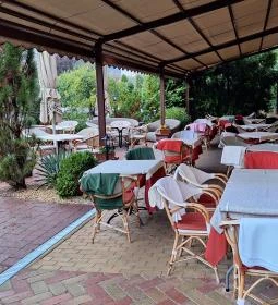 Ambrózia Étterem és Panzió