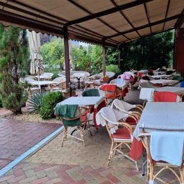 Ambrózia Étterem és Panzió Kazincbarcika - Belső