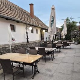 Ambrus Apát Fogadó Garáb - Külső kép