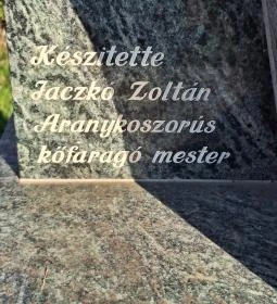 Amerikai kukoricabogár szobor