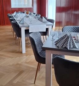 Amico Pizzéria & Park Hotel