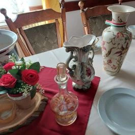 Andezit Hotel, Bér - Egyéb