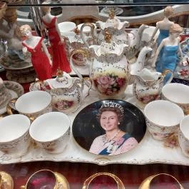 Andezit Hotel, Bér - Egyéb