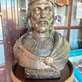 Andezit Hotel, Bér - Egyéb