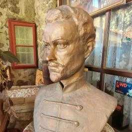 Andezit Hotel, Bér - Egyéb