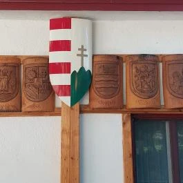 Andezit Hotel, Bér - Egyéb